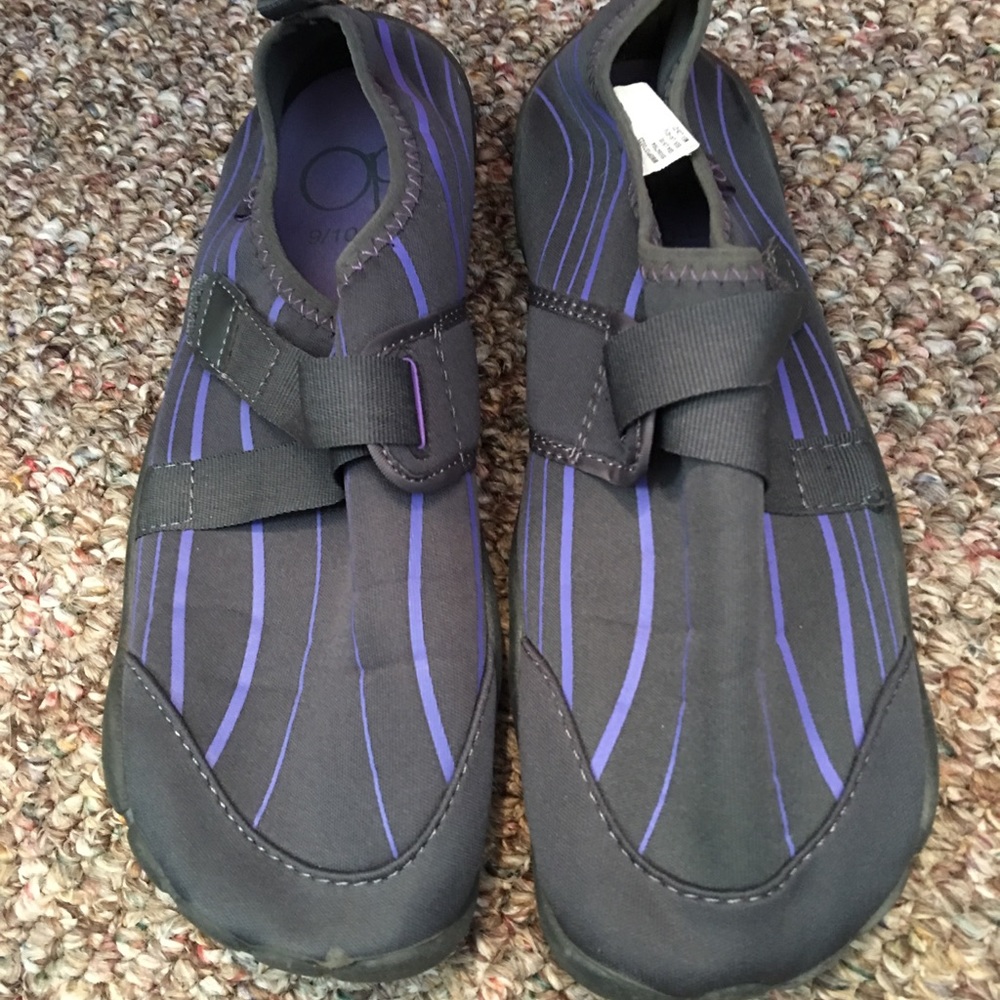 OP slip on stretchy shoes. 9/10 large